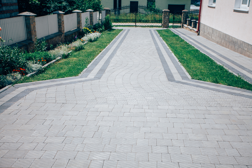 5 Reasons Why Paving Your Driveway Increases Your Property Value